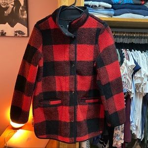 Old Navy plaid zip-up coat. New w/ tags‼️